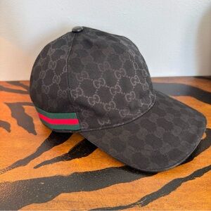 Gucci Black GG Canvas Baseball Cap with Web Stripe